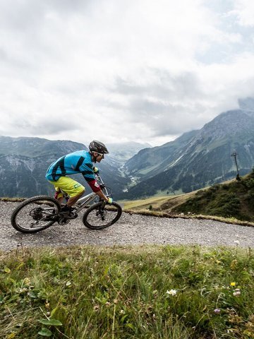 Burgwald Trail - Freeride und Enduro Strecke am Schlegelkopf in Lech am Arlberg